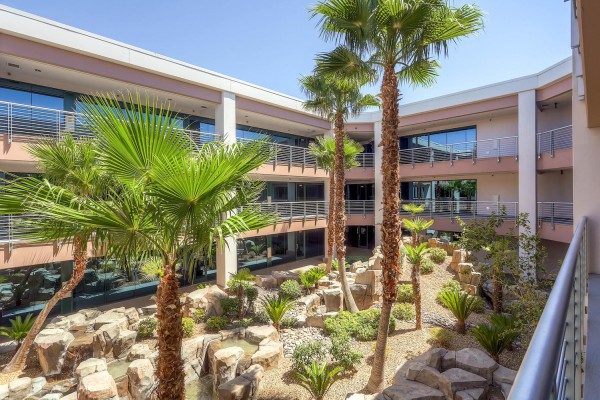 Atrium At Henderson- Large Suite with Balcony